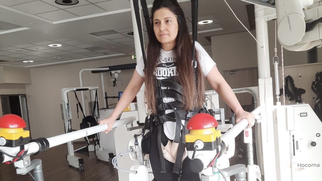 Hastanede yapılan iğne felç sebebi oldu !